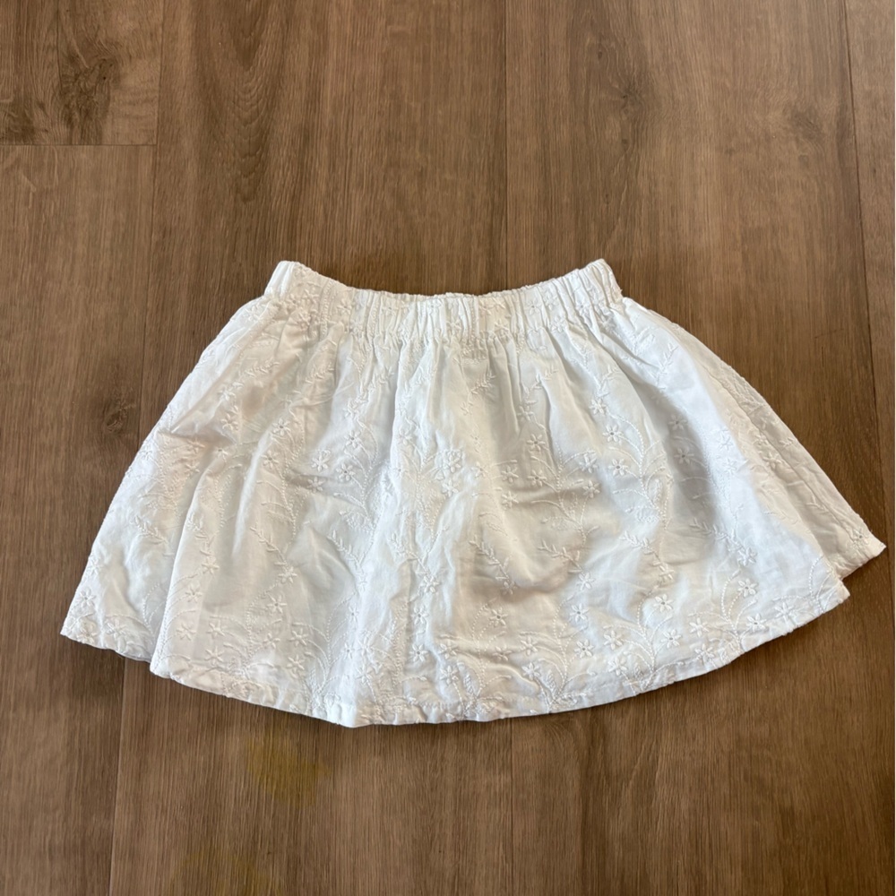 Kids Floral Eyelet Circle Skater Skirt in White - 2T